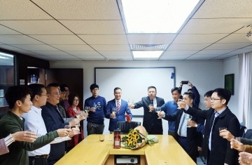 Họp mặt đầu năm nhân dịp xuân Canh Tý 2020 - Công ty TN - LUFA - Nội thất cao cấp (Website chính thức của Công ty cổ phần Nội thất FAMI)